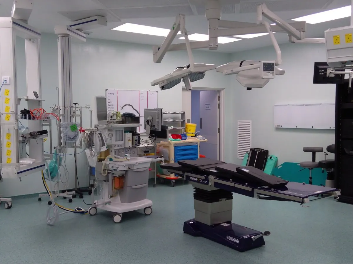 Operation Theatres — Laminar Flow & HEPA